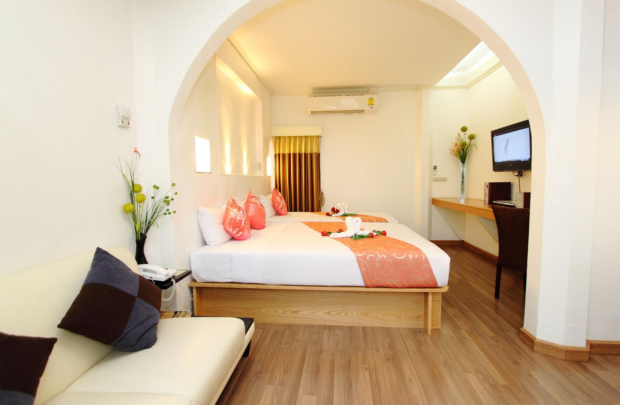 China Town Hotel - Sha Plus Certified Бангкок Экстерьер фото