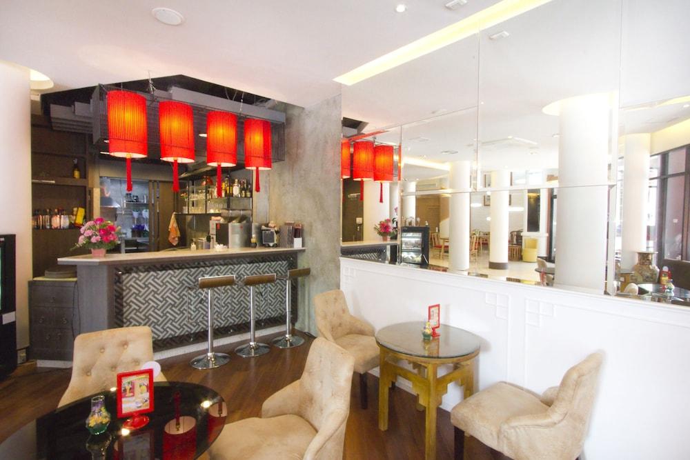 China Town Hotel - Sha Plus Certified Бангкок Экстерьер фото