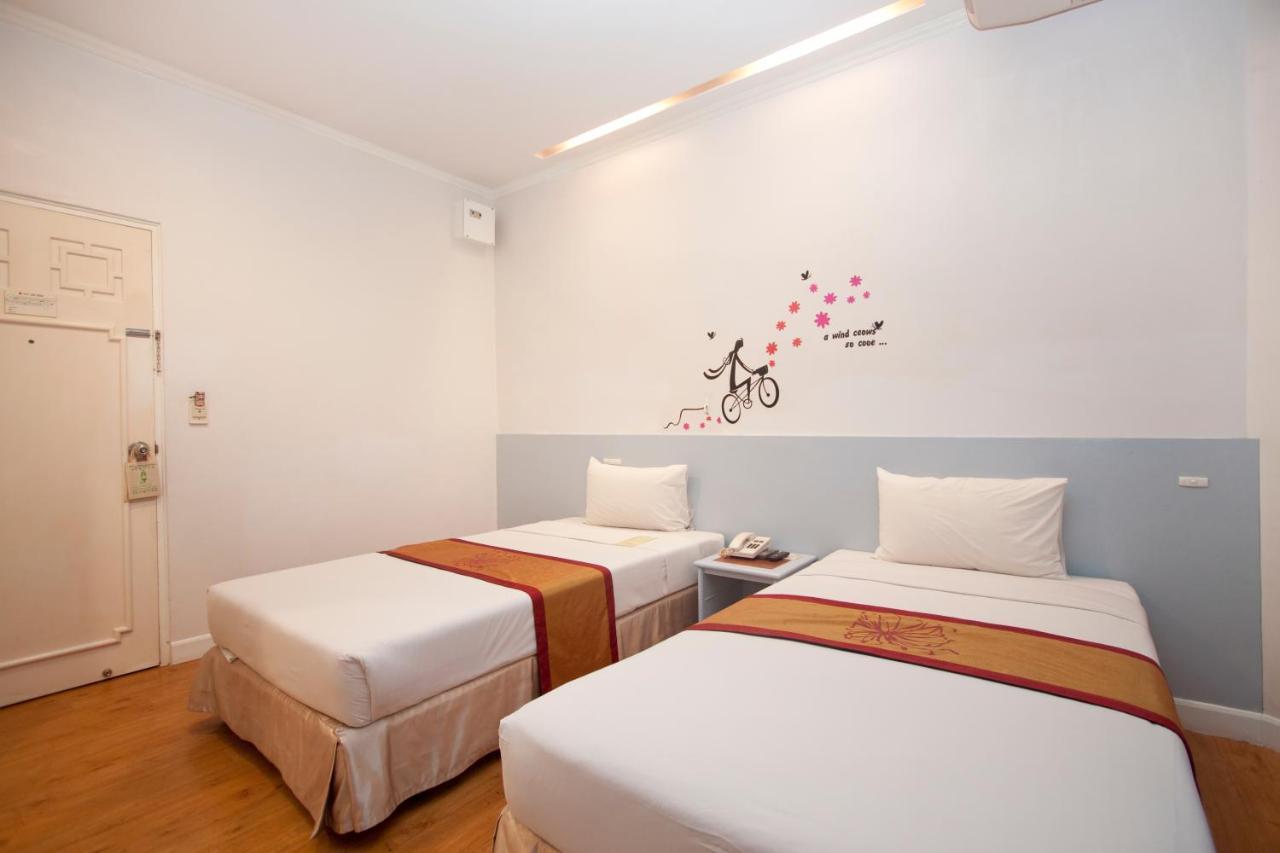 China Town Hotel - Sha Plus Certified Бангкок Экстерьер фото