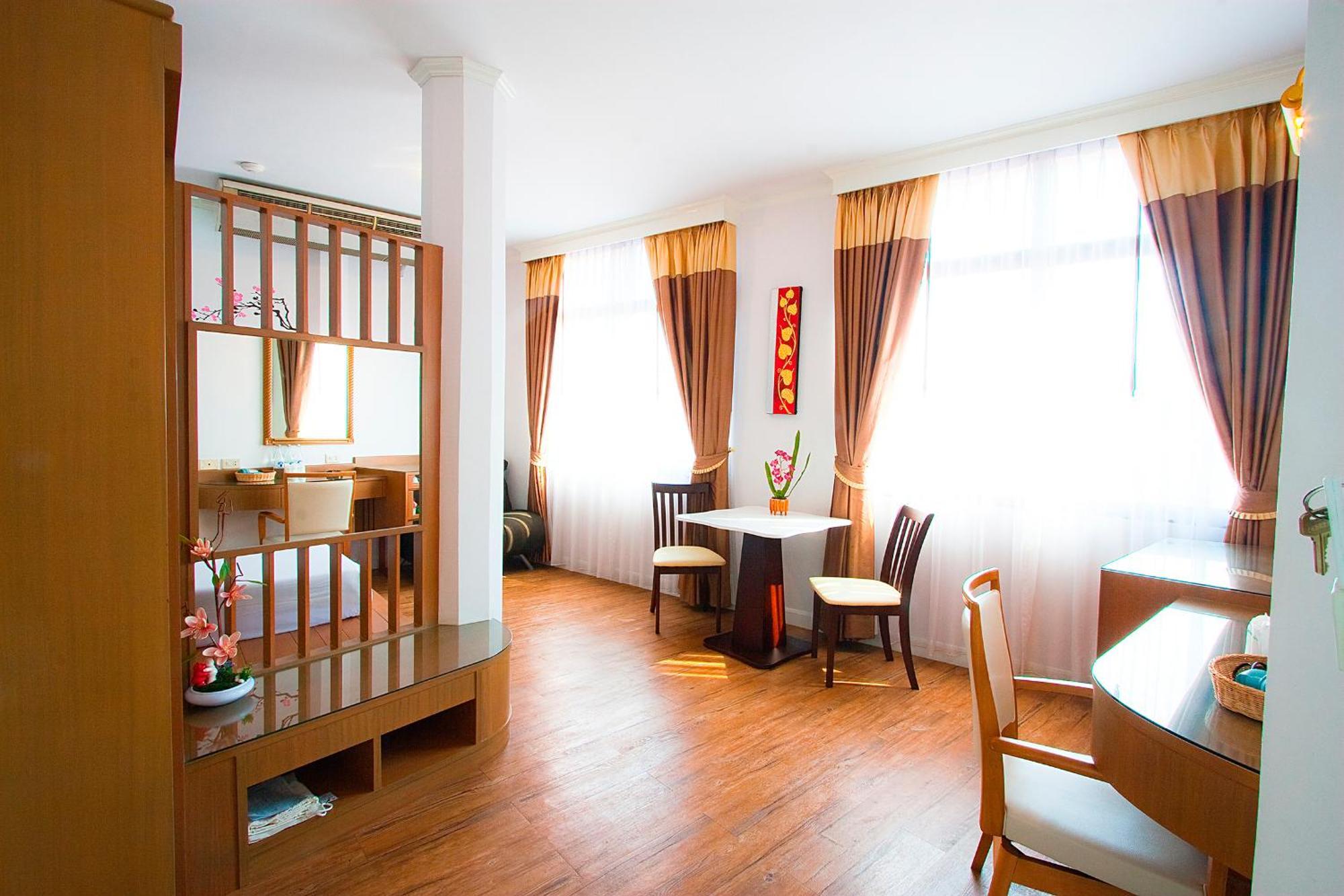 China Town Hotel - Sha Plus Certified Бангкок Экстерьер фото