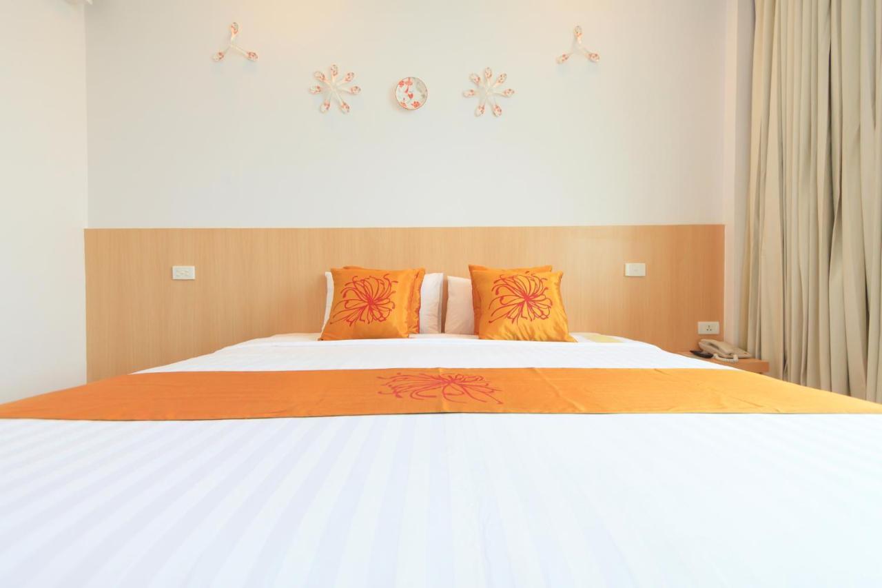 China Town Hotel - Sha Plus Certified Бангкок Экстерьер фото